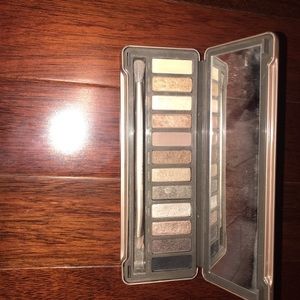 Urban Decay Makeup - Urban Decay - Naked 2 makeup pallet Urban Decay Makeup - Urban Decay - Naked 2 makeup pallet